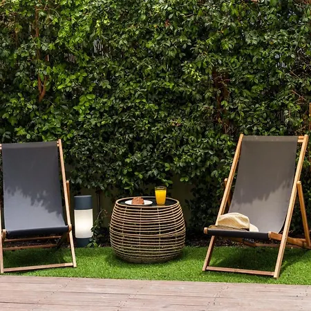 Casa Da Amoreira By An Island