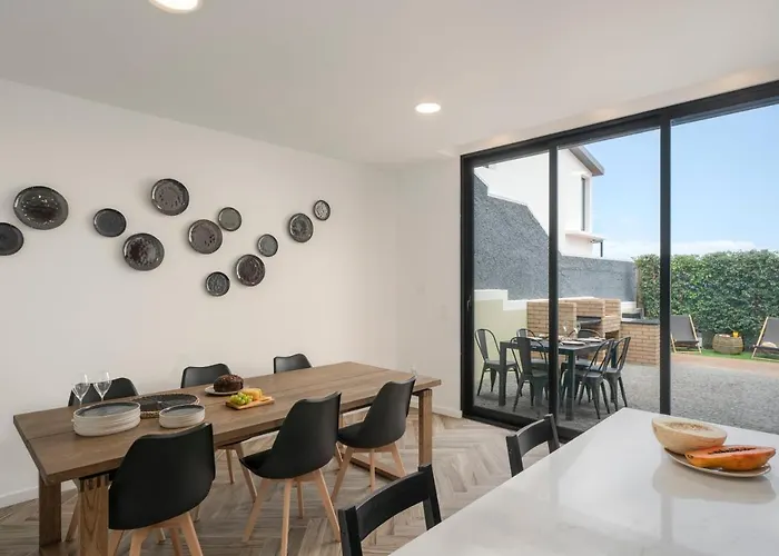 Casa Da Amoreira By An Island פונשל