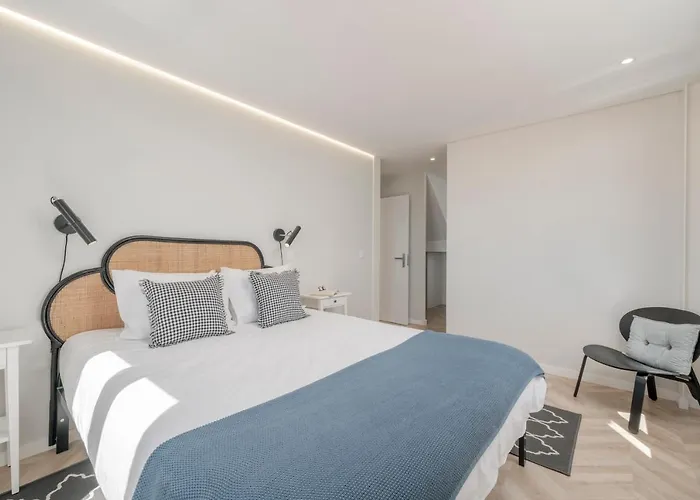 Casa Da Amoreira By An Island פונשל