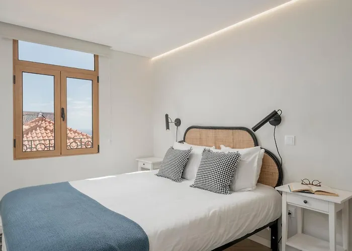 Casa Da Amoreira By An Island פונשל