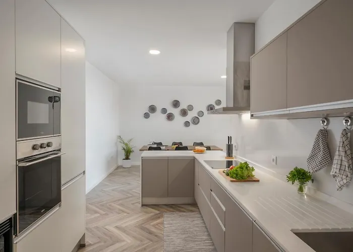 Casa Da Amoreira By An Island *