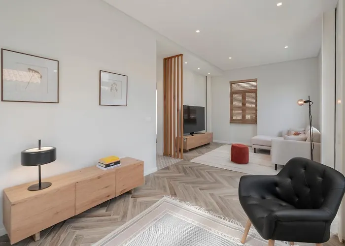 Casa Da Amoreira By An Island